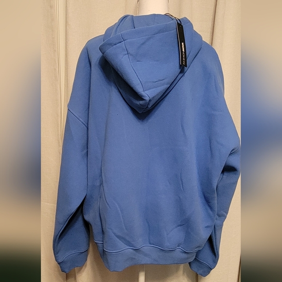 NEW! Limited Addition Sweatpant Set - Picture 3 of 10